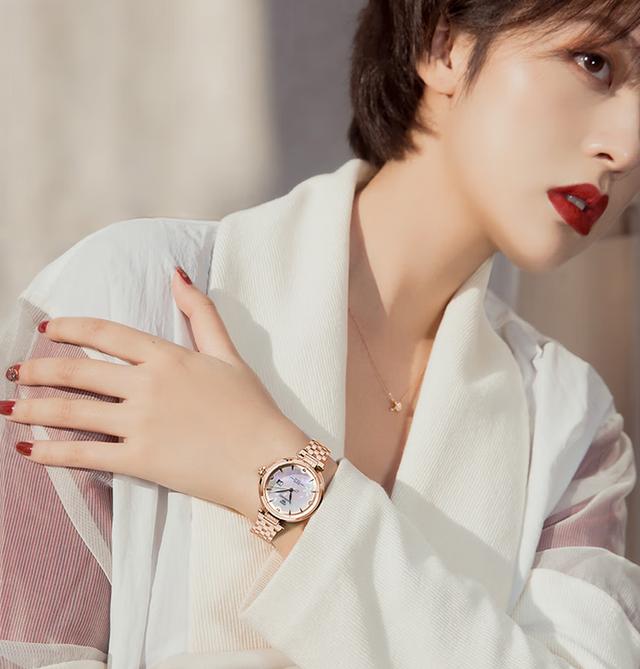 女士手表排行榜前十名品牌大全，卡罗莱手表是什么档次